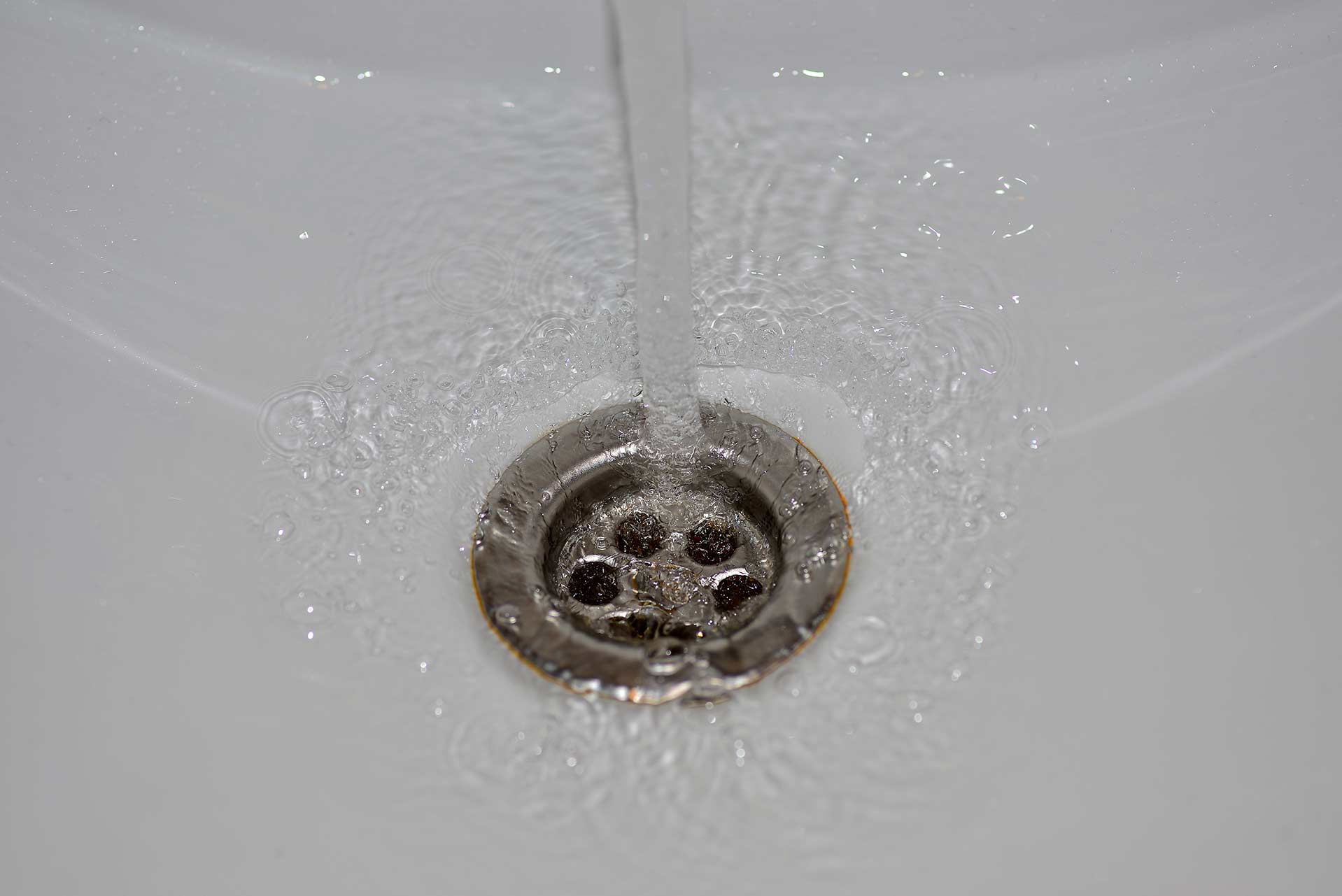 A2B Drains provides services to unblock blocked sinks and drains for properties in Falconwood.